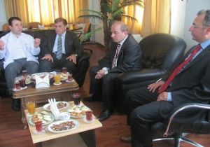 Öztürk'ten Şifa'ya övgü